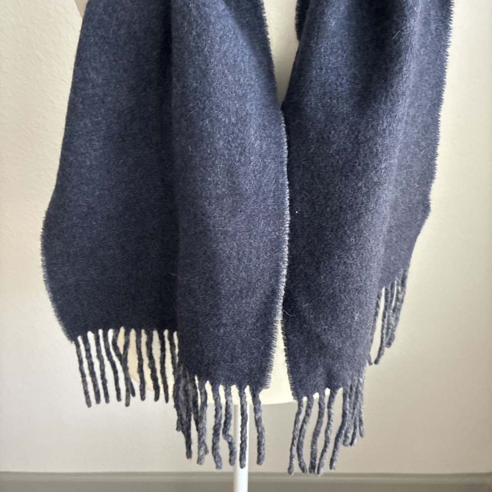Vintage Polo Ralph Lauren Grey & Blue Reversible Lambswool Blend Fringe Scarf - Picture 6 of 13
